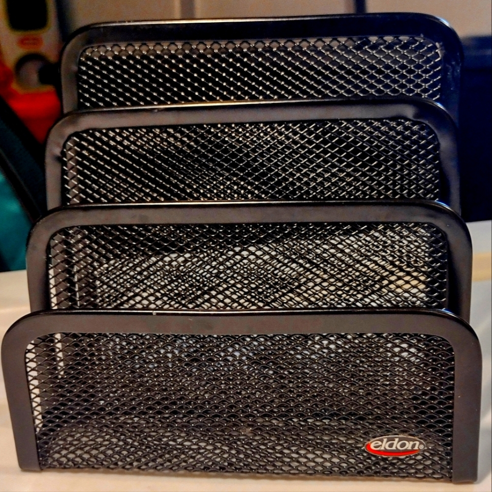 Wire Mesh 3 slot mail file office organizer